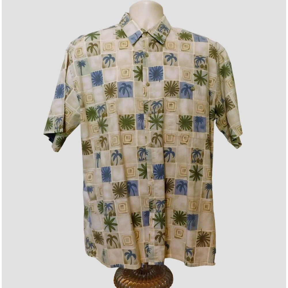 Lord & Taylor Hawaiian Shirt L Tan Short Sleeve Floral Palm Trees Pocket Cotton